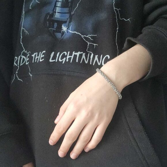 Classic vintage medieval turkish round weave chain mail silver mini bracelet - Picture 3 of 9